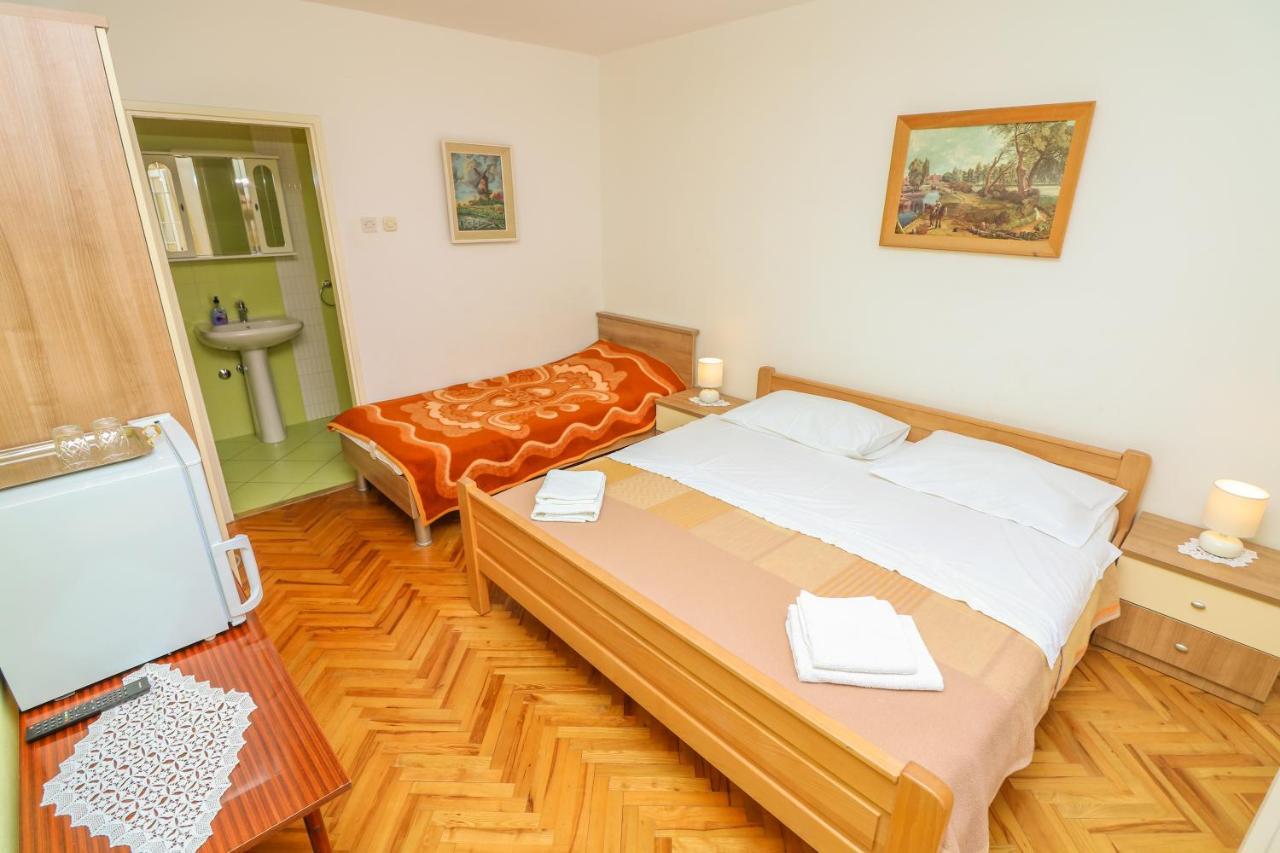 Double Rooms With Terrace Tomica Baška Εξωτερικό φωτογραφία
